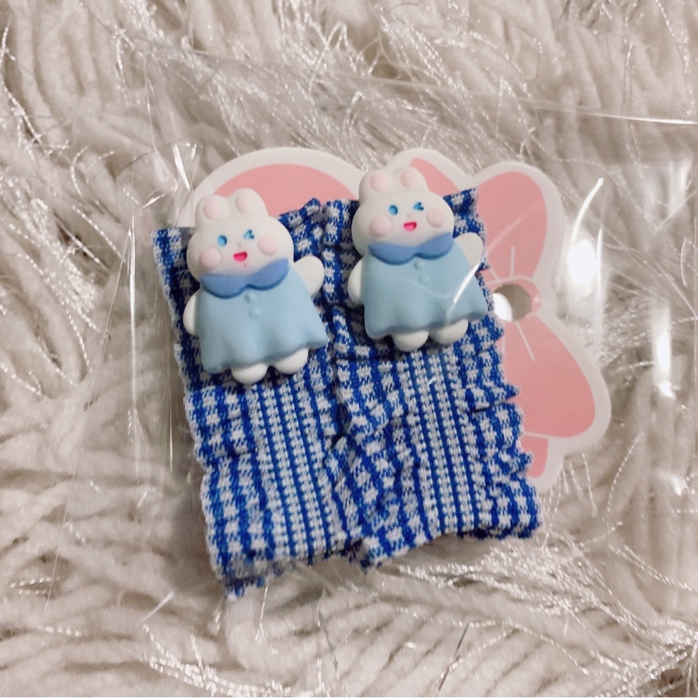 The bunny hair clips
